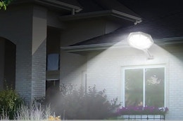 amazon street light