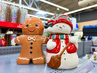 Gingerbread and Snowman treat jars