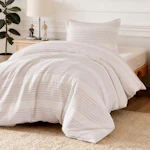 Amazon Basics Waffle Weave Duvet Set