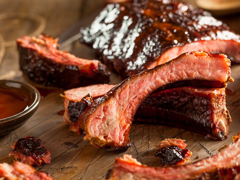 Barbecue ribs with sauce