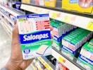 Salonpas Pain Relieving Patches, Moneymaker at Walmart