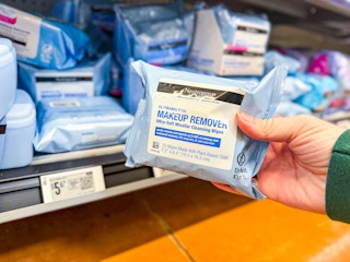 walmart-neutrogena-makeup-wipes-kcl-1