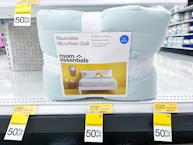 Room Essentials Quilt