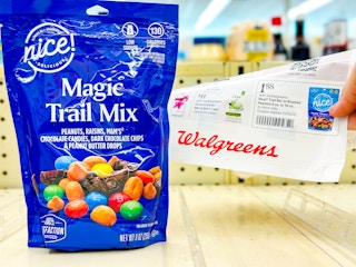 walgreens-magic-trail-mix-flyer-coupon-kcl-0783