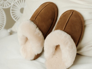 walmart-pawz-by-bearpaw-suede-womens-slippers-2021