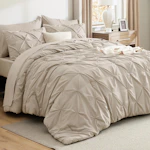 Bedsure Pintuck Bed-in-a-Bag