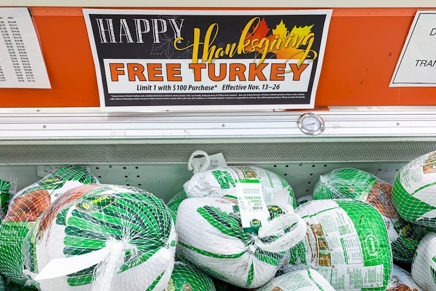 Where to Find Free Thanksgiving Turkey Giveaways Near Me (2025) The Krazy Coupon Lady