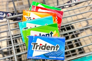 trident gum packs in shopping cart