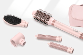 a hot air styler and it's attachments