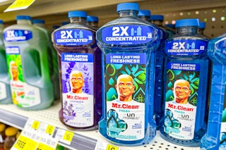 mr clean all purpose cleaner on store shelf
