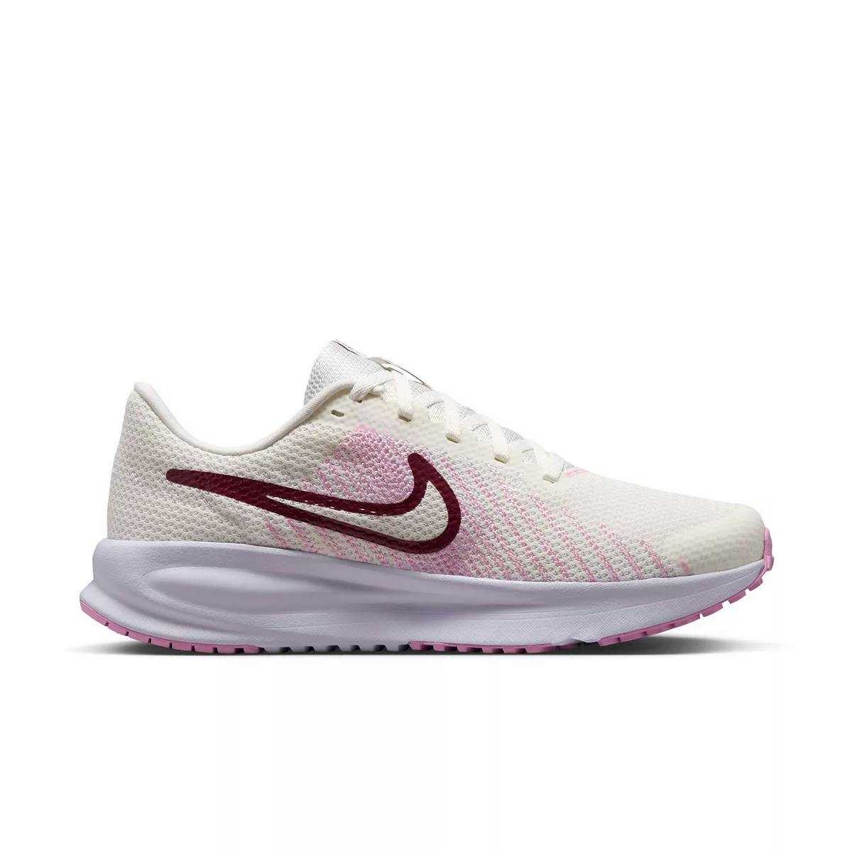 Nike Women's Run Defy Shoes