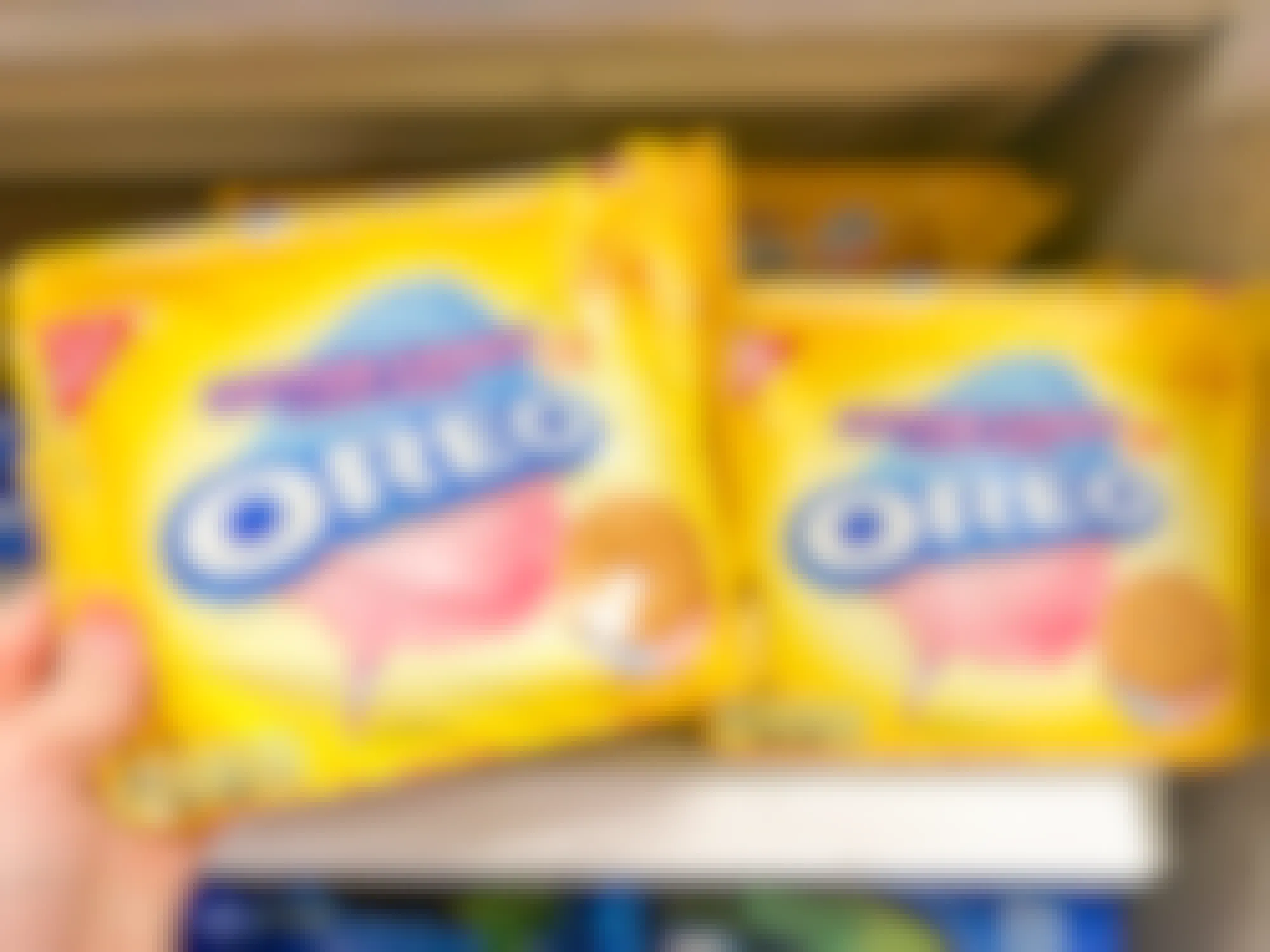 Cotton Candy Flavored Oreos Are Back for a Limited Time