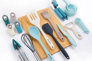 the macys Art & Cook Essential Kitchen Gadget Set laying out on a kitchen counter