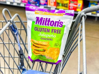 milton-s jalepeno crackers in walmart cart