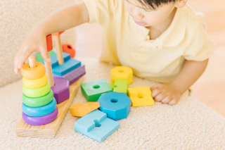 Melissa & Doug Geometric Stacker