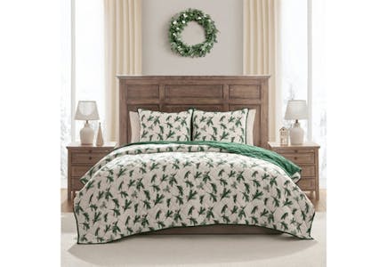 Hallmark Flannel Quilt Set