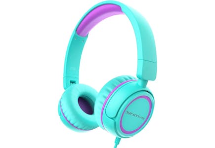 https://content-images.thekrazycouponlady.com/nie44ndm9bqr/6PkIAEIXI72kvV7zJyLwN2/2bdf1e02db52bc2f8e67d9ef3e0719ba/kids-headphones-df-image-amazon.jpg?h=250?format&fit=crop&w=435&h=300