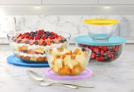 Pyrex Glass Mixing Bowl Set