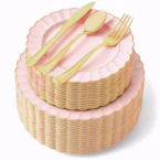 Scalloped Plastic Dinnerware Set