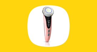 daily steals vysn photon led facial device featured image th 1695659747 1695659748