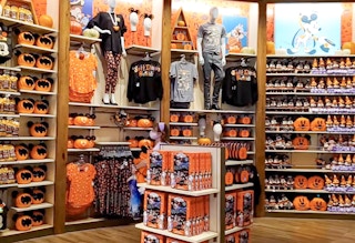 disney-store-halloween-feature-2021-1-2