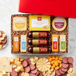 Hickory Farms Traditional Gift Box
