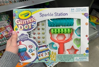 walmart-crayola-glitter-sparkle-station-clearance-2021