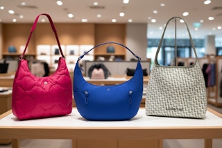 lululemon shoulder bags