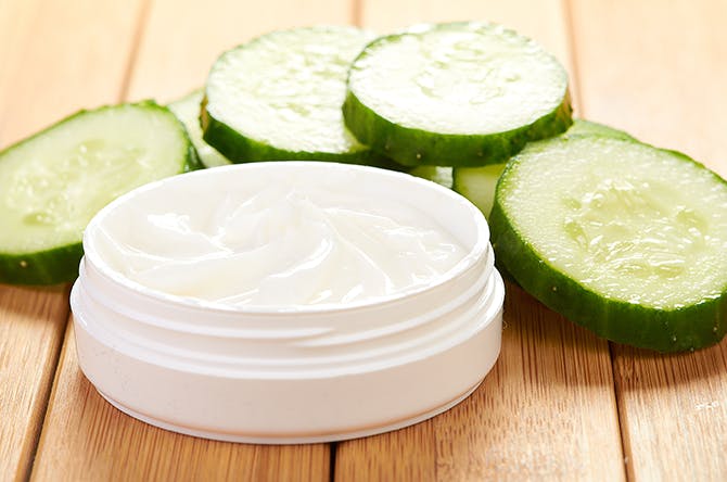 6 Anti-Aging Home Remedies to Lighten, Brighten and Tighten