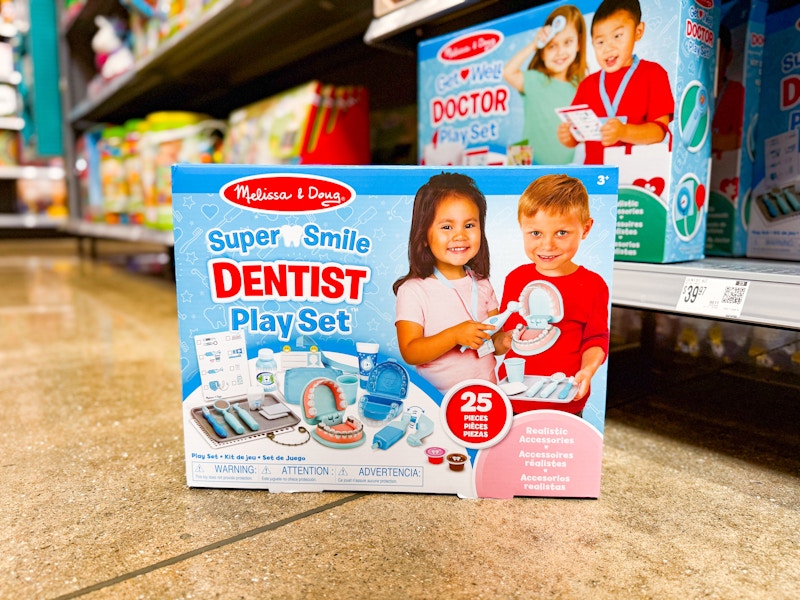 Walmart-Melissa-and-Doug-dentist-playset-1
