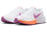 Nike Women's Revolution 8 Shoes