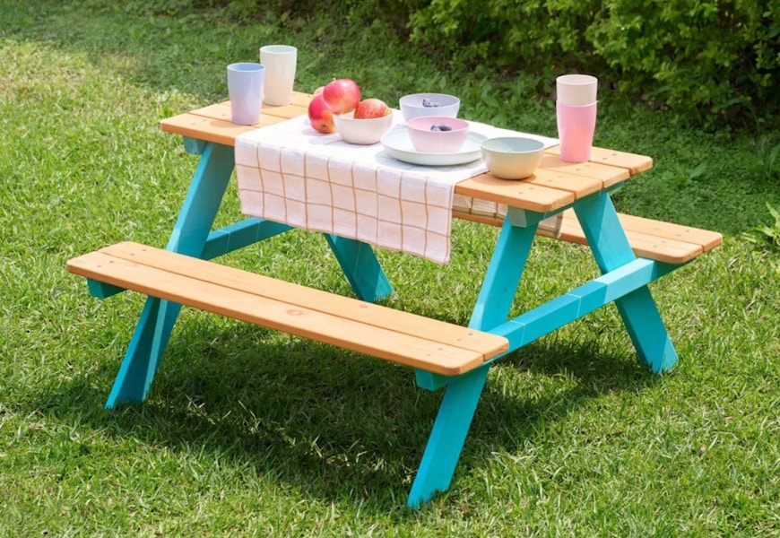 target-teamson-kids-picnic-table-1