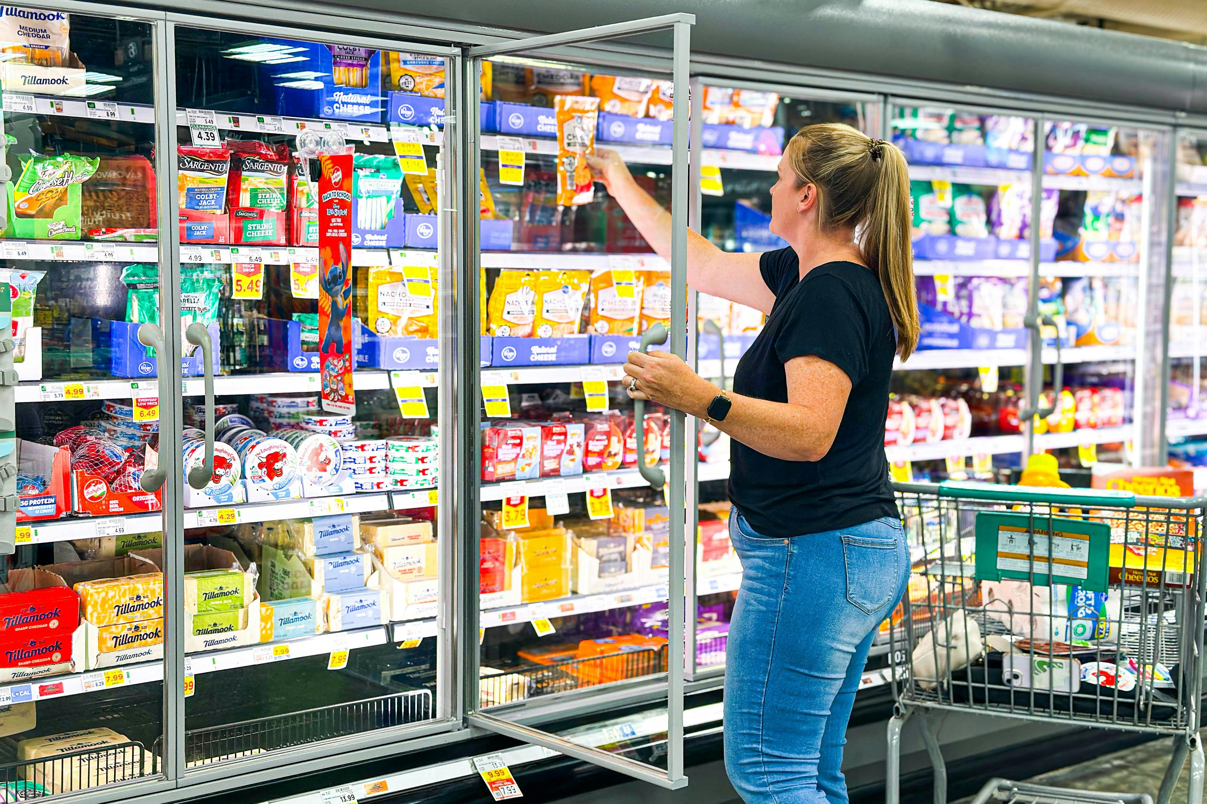 EXPIRED) TheGiftCardShop: Get 100% off Visa gift card purchase fees with  promo code MOM25, image size:4032x2688