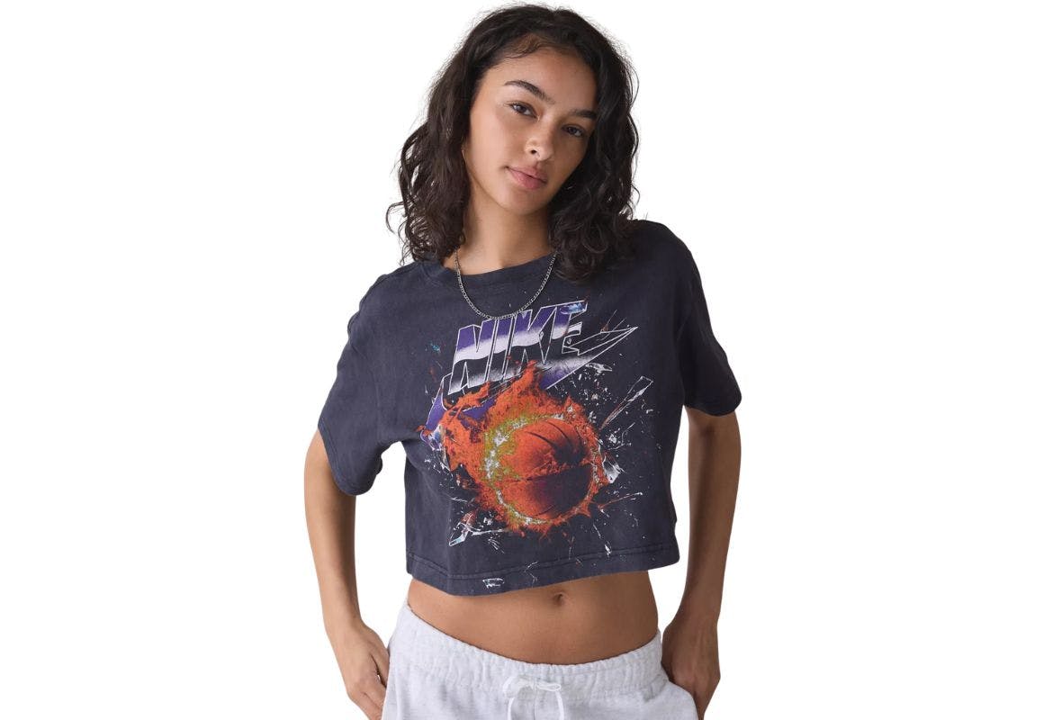 Nike Adult Graphic Tee