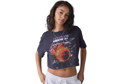Nike Adult Graphic Tee