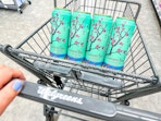 4 cans of arizona tea in a cart