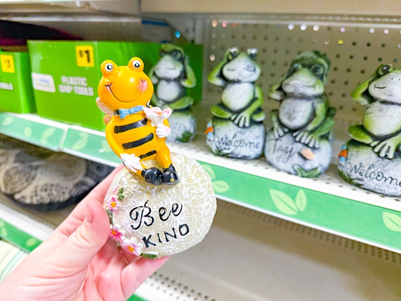 dollar general bee and frog garden decorations