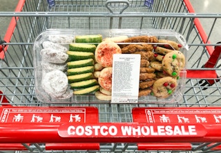 costco holiday cookie dec 2022 1669904315 1669904315