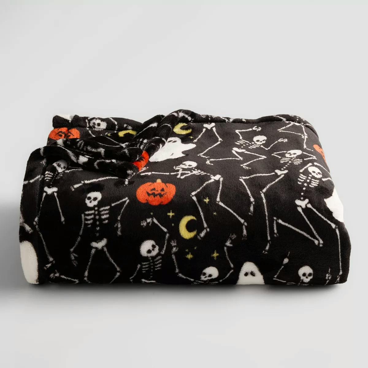 The Big One Halloween Throw Blanket