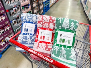 costco-holiday-kitchen-towels