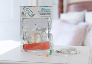 until goneapple certified lightning 3 and 6 foot cables with id tags stock image 2023 1 1679239431 1679239431