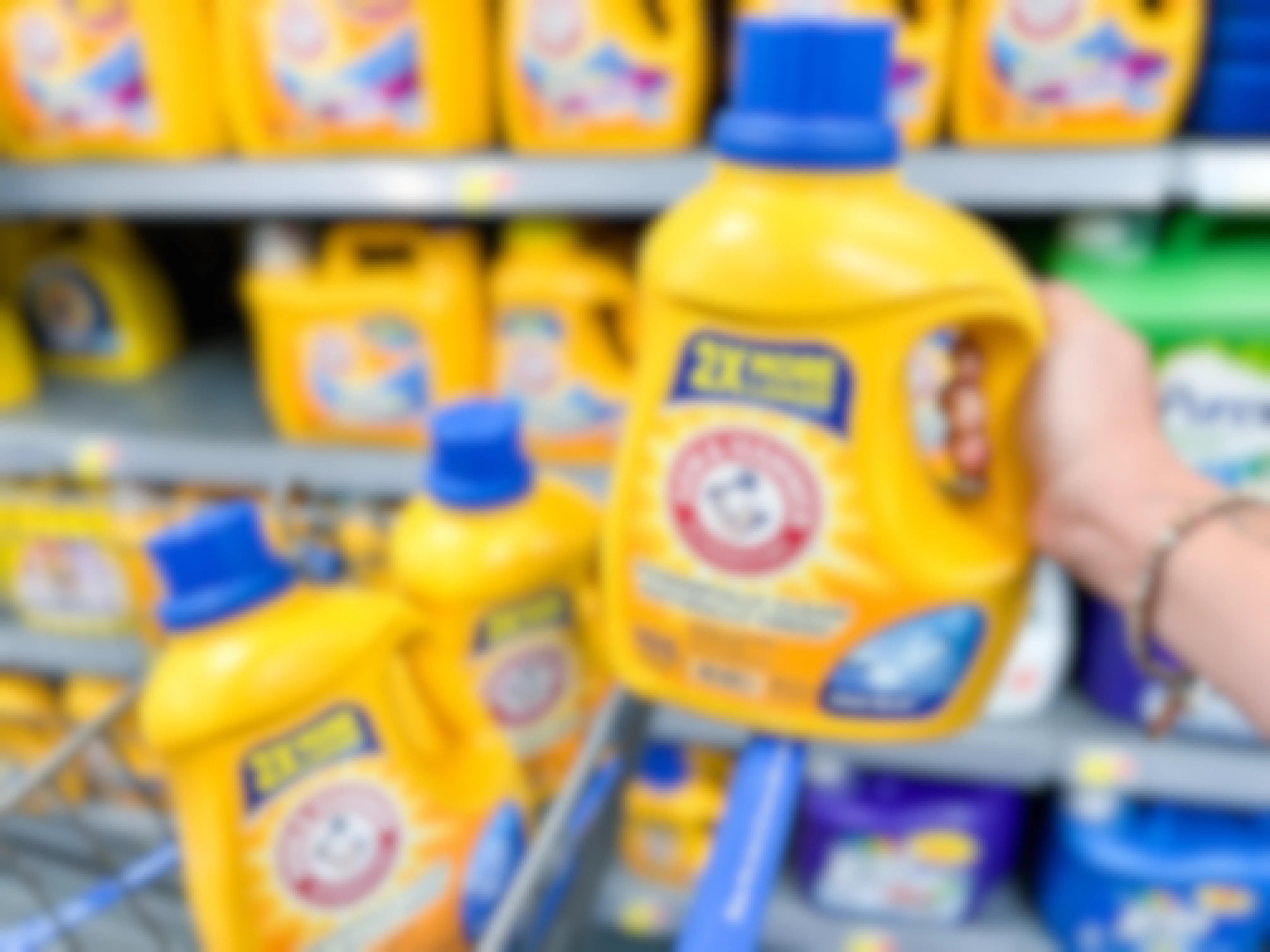 Walgreens Deals Under $1: Cheap Laundry Detergent, Tissues & More