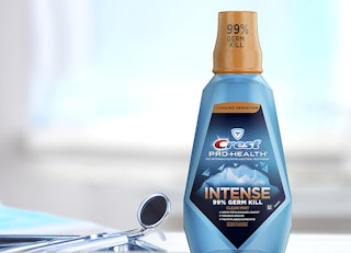amazon crest intense mouthwash 2021 1 1635439759 1635439760