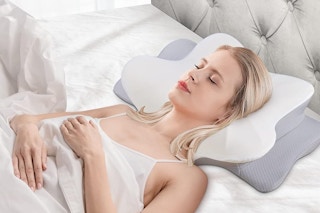 amazon neck pillow B09S5TZH5N