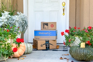 target-walmart-amazon-deals-delivery-box-fall-black-friday-kcl-4