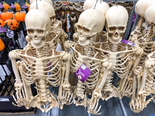 home depot halloween decor 2021f 1631543444 1631543445