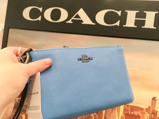 coach orb bags wallet 1 1684419913 1684419914