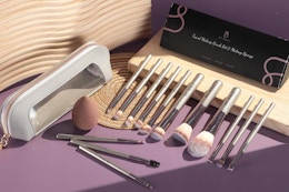 Makeup Brush Set (1)