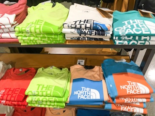 Dicks-sporting-goods-north-face-tees-june-2022-1