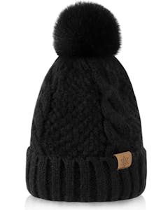 Women's Beanie With Pom